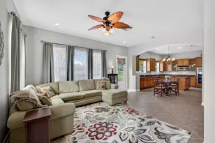 659 Cresta Cir, West Palm Beach, FL 33413 - Photo 16