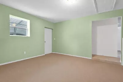 7202 Kenwood Road, Fort Pierce, FL 34951 - Photo 14