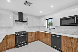 504 Flotilla Rd, North Palm Beach, FL 33408 - Photo 18