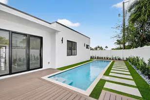 504 Flotilla Rd, North Palm Beach, FL 33408 - Photo 2