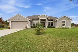 5923 NW Brianna Ct, Port Saint Lucie, FL 34986 - Photo 2
