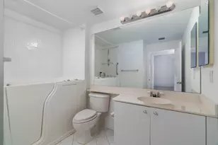 7623 Southampton Terrace, Tamarac, FL 33321 - Photo 24