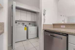 7623 Southampton Terrace, Tamarac, FL 33321 - Photo 18