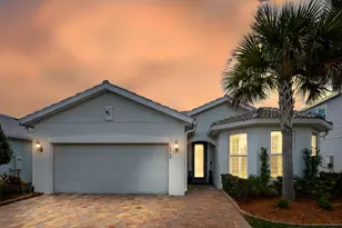 10460 SW Captiva Dr, Port Saint Lucie, FL 34953 - Photo 2
