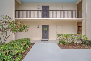 1823 Presidential Way, West Palm Beach, FL 33401 - Photo 4