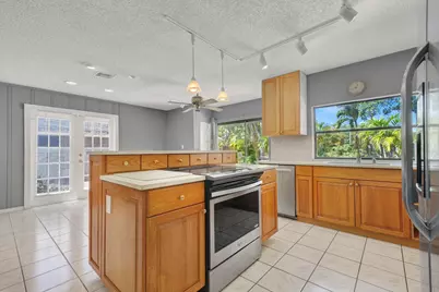 6599 Pond Apple Road, Boca Raton, FL 33433 - Photo 12