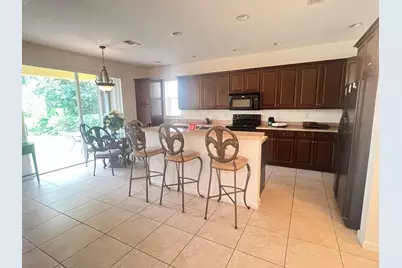 9212 Dupont Place, Wellington, FL 33414 - Photo 2
