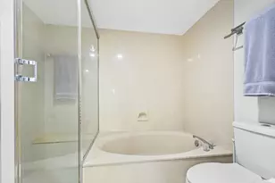 5186 Golfview Ct, Delray Beach, FL 33484 - Photo 14