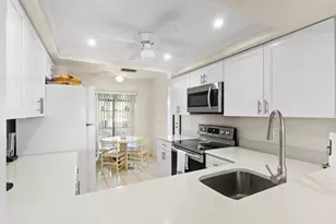 5186 Golfview Ct, Delray Beach, FL 33484 - Photo 2