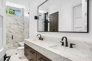 330 Grove Pl, Delray Beach, FL 33444 - Photo 32
