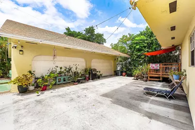 613 N 5th Street, Lantana, FL 33462 - Photo 24
