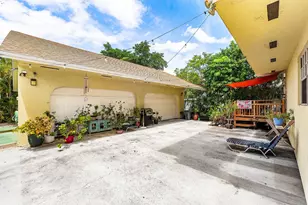 613 N 5th St, Lantana, FL 33462 - Photo 24