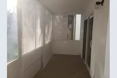 874 Flanders S, Delray Beach, FL 33484 - Photo 6