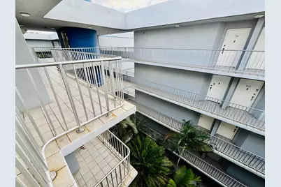 8201 NW 8th Street #1-509, Miami, FL 33126 - Photo 4