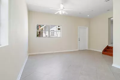 215 S Federal Highway #2 Rear, Lake Worth Beach, FL 33460 - Photo 8