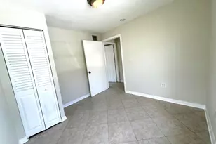 215 S Federal Hwy, Lake Worth Beach, FL 33460 - Photo 16