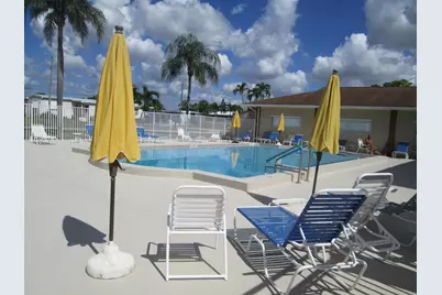 4261 Meadow View Drive, Boynton Beach, FL 33436 - Photo 34