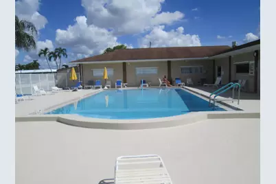 4261 Meadow View Drive, Boynton Beach, FL 33436 - Photo 36