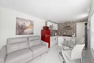 1895 Violet Ave, West Palm Beach, FL 33415 - Photo 46