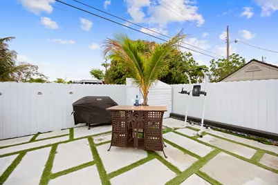 1895 Violet Avenue, West Palm Beach, FL 33415 - Photo 56