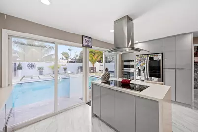 1895 Violet Avenue, West Palm Beach, FL 33415 - Photo 22