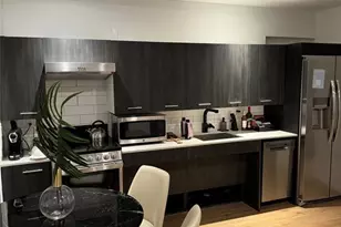 398 NE 5th St, Miami, FL 33132 - Photo 4