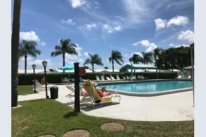 2390 SW 14th Avenue, Boynton Beach, FL 33426 - Photo 24