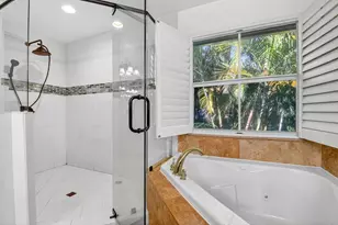 106 Las Brisas Cir, Hypoluxo, FL 33462 - Photo 44