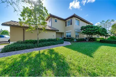 8277 NW 127th Lane, Parkland, FL 33076 - Photo 2