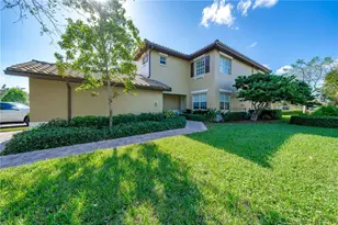 8277 NW 127th Ln, Parkland, FL 33076 - Photo 2