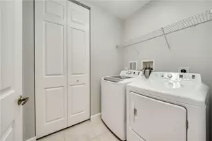 8277 NW 127th Ln, Parkland, FL 33076 - Photo 40