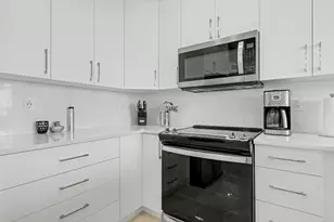 3600 Mystic Pointe Dr, Aventura, FL 33180 - Photo 28