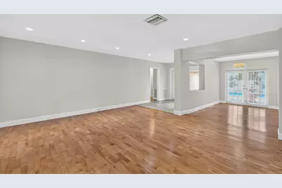 2213 NE 16th Street, Fort Lauderdale, FL 33304 - Photo 12
