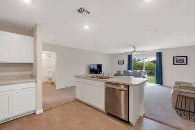 450 Kendall Avenue, Sebastian, FL 32958 - Photo 14