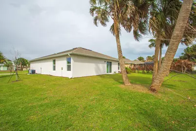 450 Kendall Avenue, Sebastian, FL 32958 - Photo 26