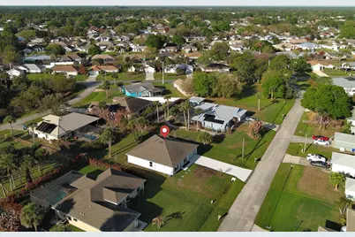 450 Kendall Avenue, Sebastian, FL 32958 - Photo 2