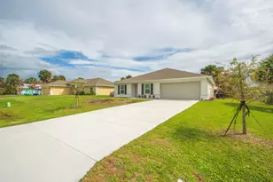 450 Kendall Ave, Sebastian, FL 32958 - Photo 26