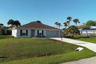 450 Kendall Ave, Sebastian, FL 32958 - Photo 4