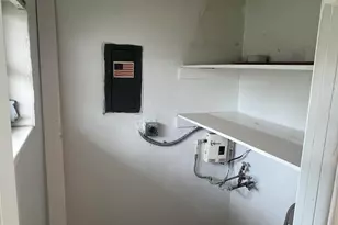 1691 SW 44th Terrace, Fort Lauderdale, FL 33317 - Photo 6