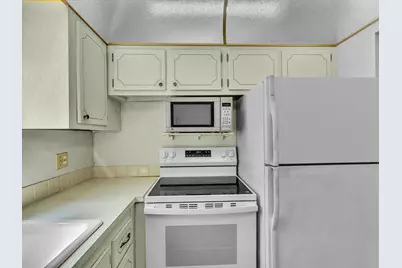 5 Markham A, Deerfield Beach, FL 33442 - Photo 10