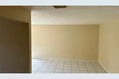 390 SW 27th Terrace #1-3, Fort Lauderdale, FL 33312 - Photo 8