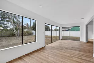 2101 SE Holland St, Port Saint Lucie, FL 34952 - Photo 14