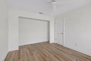 2101 SE Holland St, Port Saint Lucie, FL 34952 - Photo 22