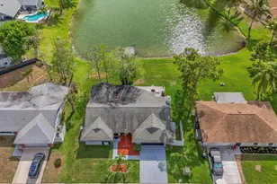 125 Parkwood Dr, Royal Palm Beach, FL 33411 - Photo 46