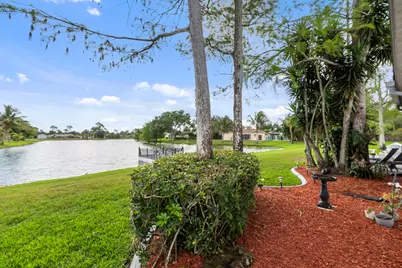 125 Parkwood Drive, Royal Palm Beach, FL 33411 - Photo 36