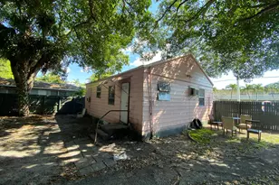 1409 NE 5th Terrace, Fort Lauderdale, FL 33304 - Photo 8