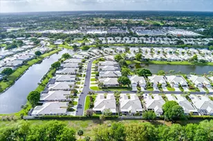 1253 NW Bentley Cir, Port Saint Lucie, FL 34986 - Photo 22