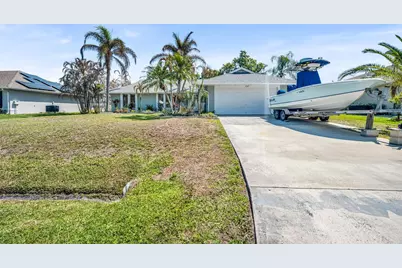 757 NE Eastlake Street, Port Saint Lucie, FL 34983 - Photo 2