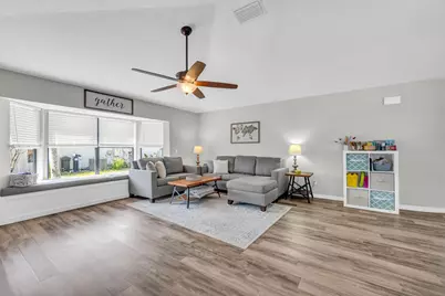 757 NE Eastlake Street, Port Saint Lucie, FL 34983 - Photo 18