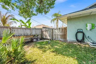 757 NE Eastlake St, Port Saint Lucie, FL 34983 - Photo 44